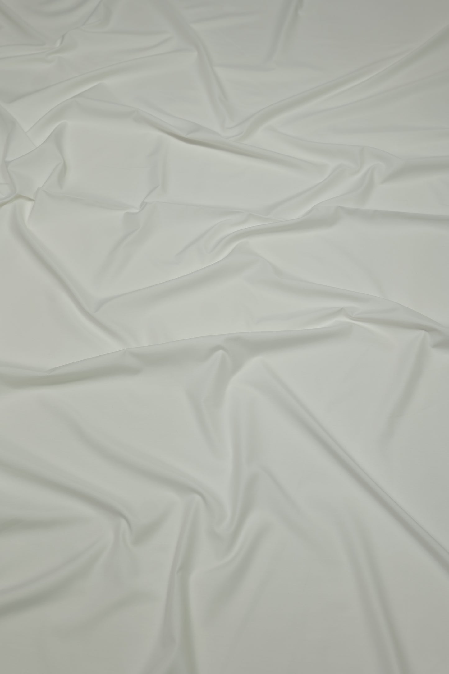 Premium Breeze Line-Half White